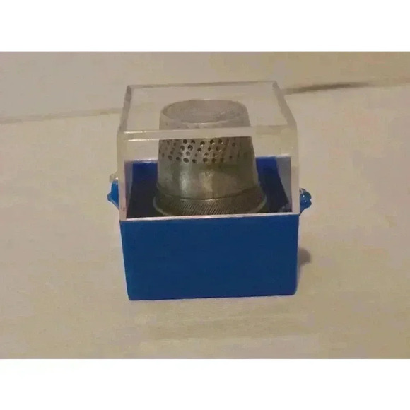 Blue Angels Thimble Silver - Picture 2 of 4